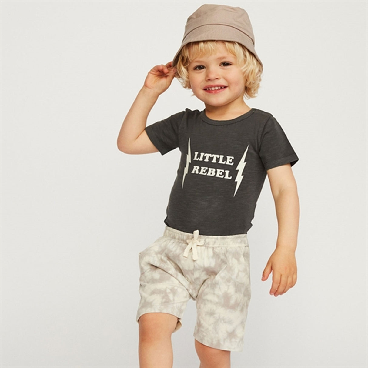 Sofie Schnoor Warm Grey Monty Shorts 7