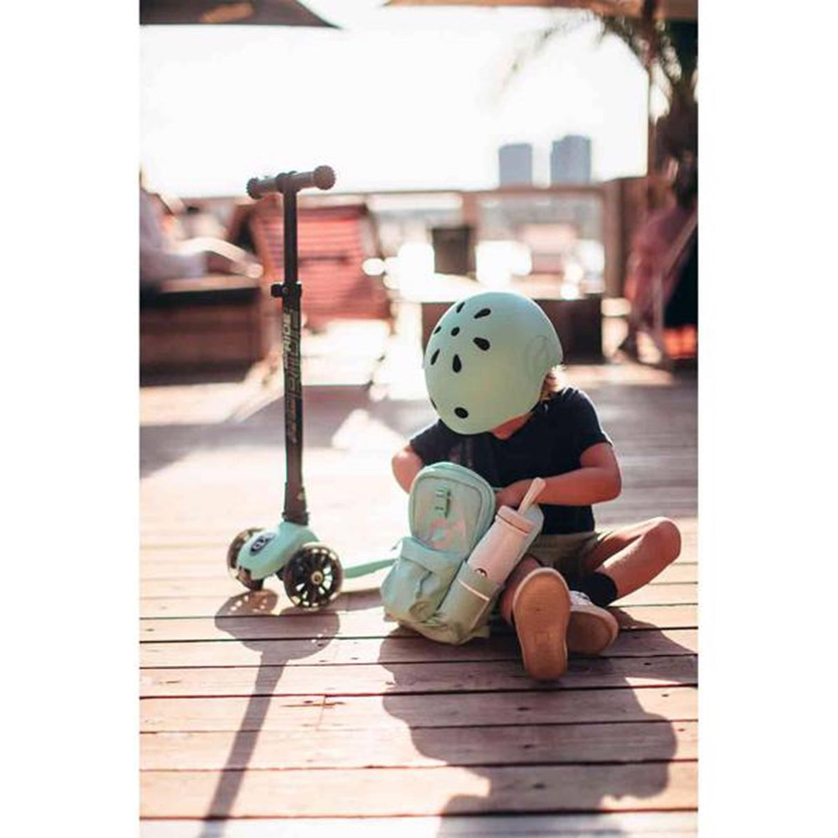 Scoot and Ride Backpack Kiwi