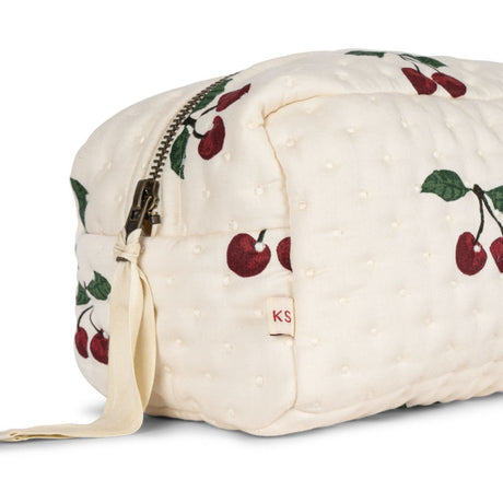 Konges Sløjd Ma Grande Cerise Small Quilted Toiletry Bag 2