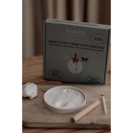 Vanilla COPENHAGEN Hand & Foot Clay Kit