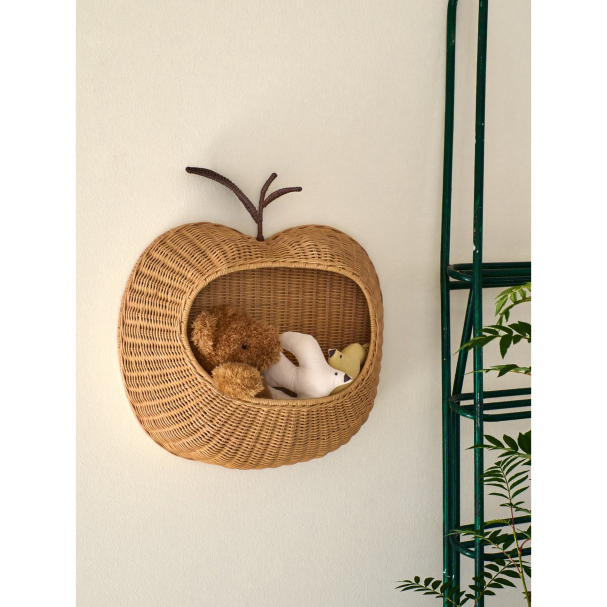 Ferm Living Natural Apple Braided Wall Pocket