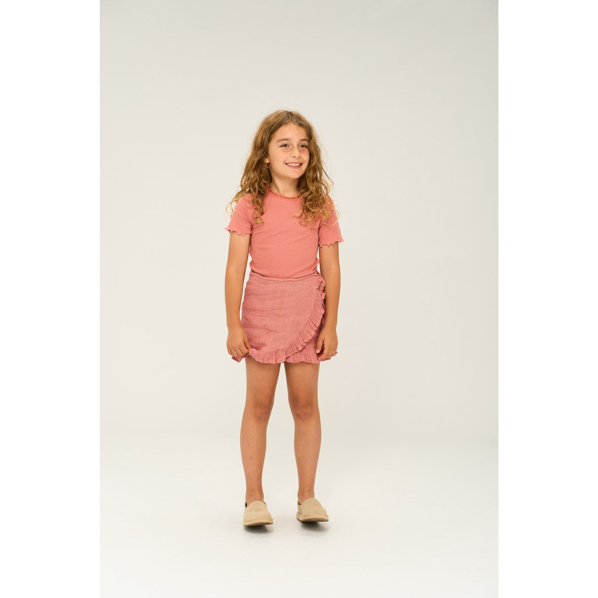 The New Old Rose Lotus Rib T-Shirt