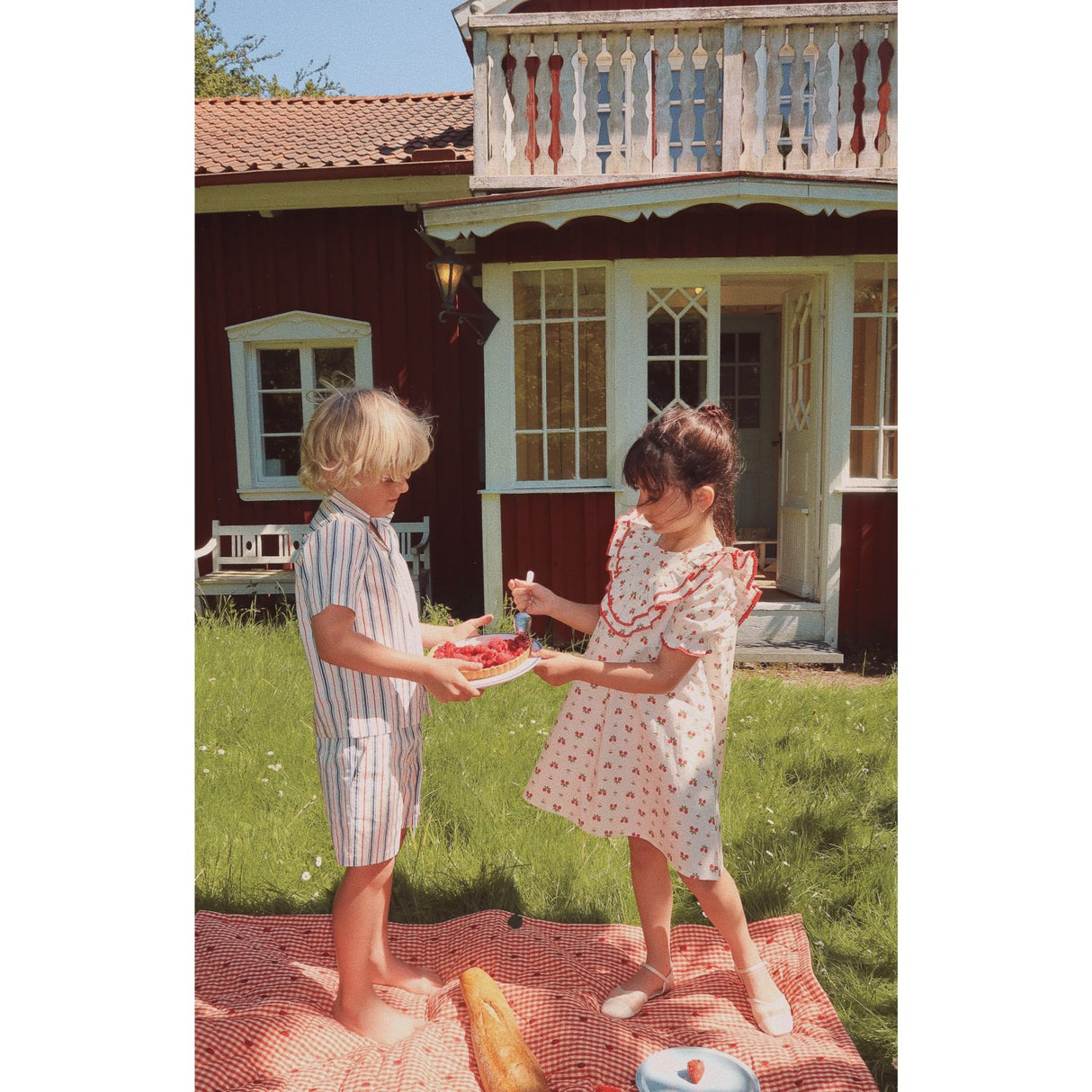 Flöss Soft White Berry Sofia Dress