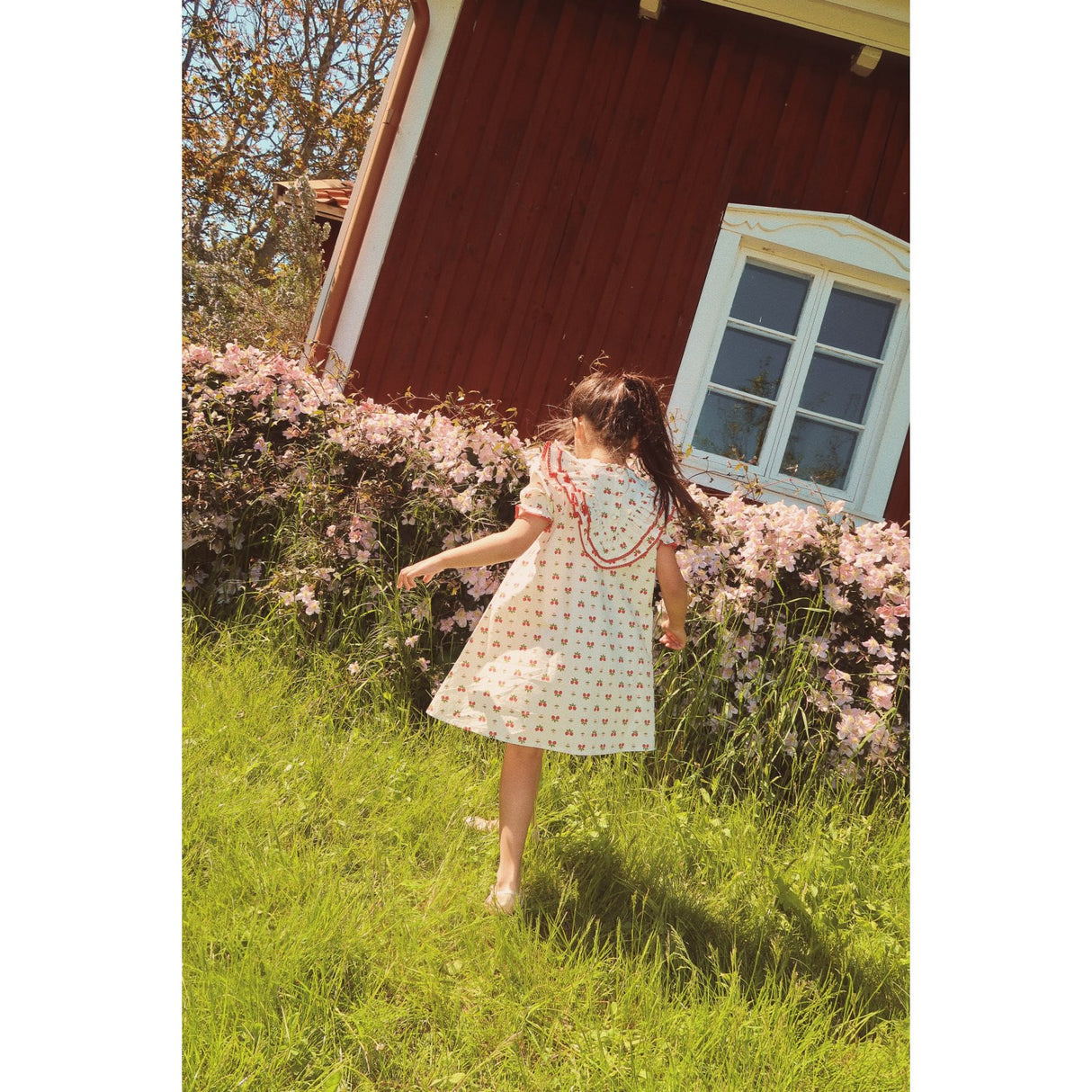 Flöss Soft White Berry Sofia Dress