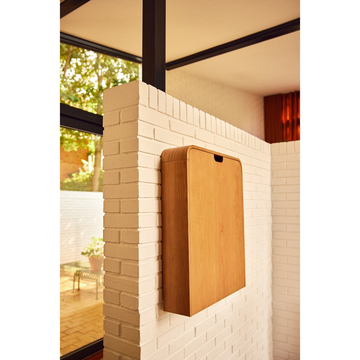 FLEXA Oak Væghængt Changing Table