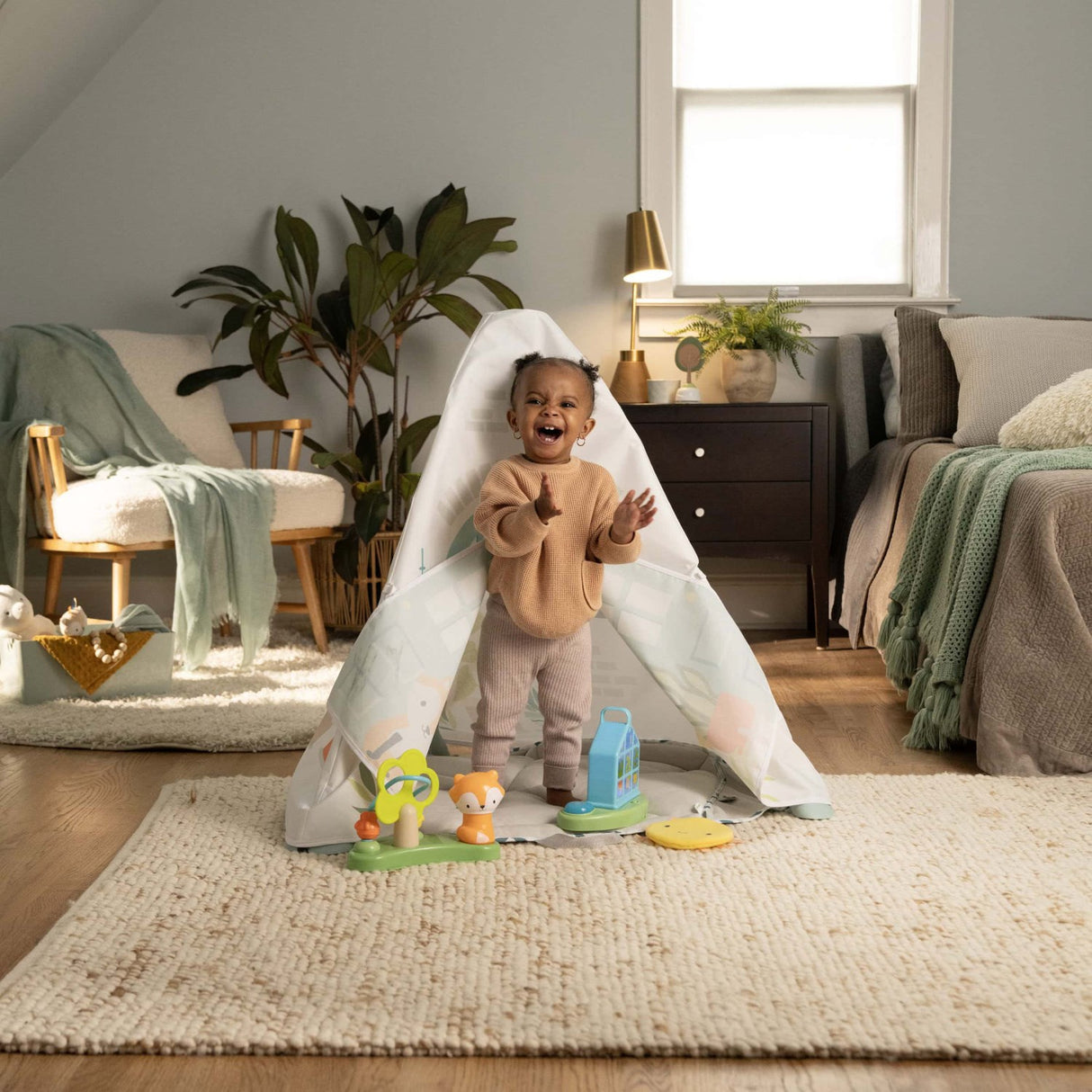 Ingenuity Tummy To Toes™ 6-In-1 Milestones Center