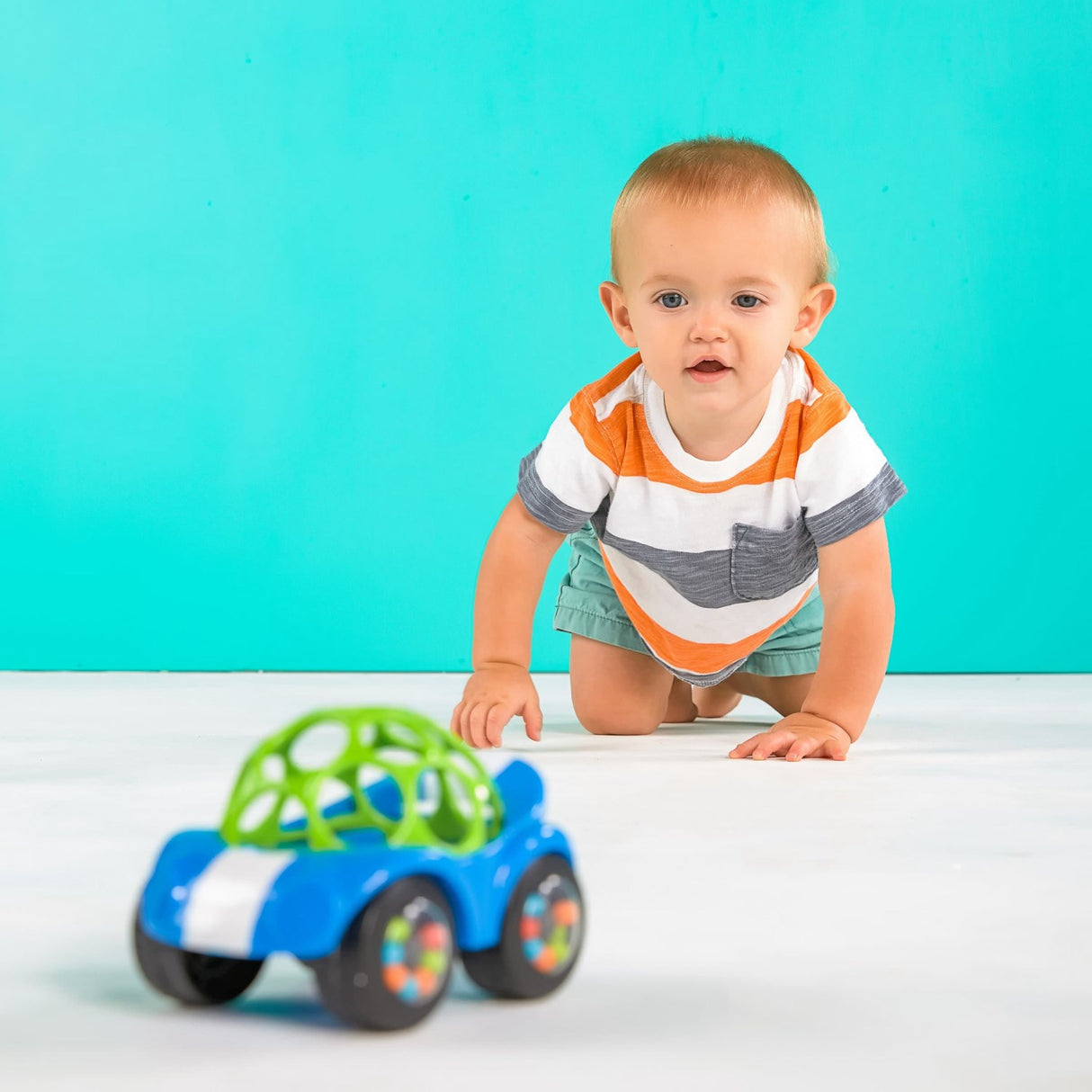 Bright Starts Blue Toy Car Rattle & Roll Buggie™