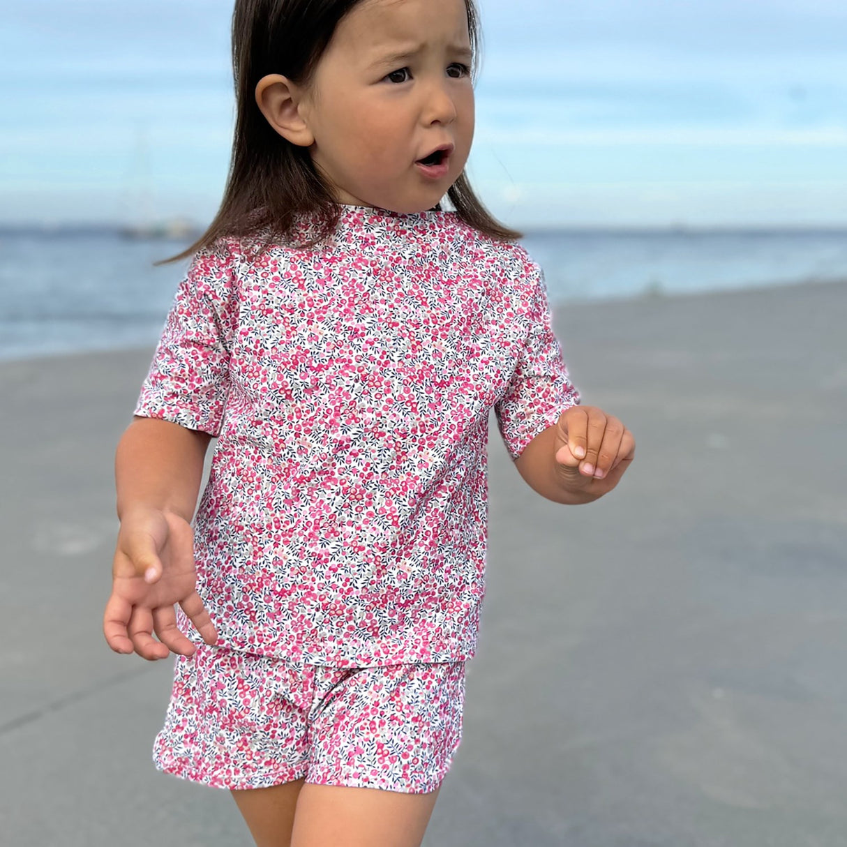 Petit Crabe Wiltshire Bud Luna Boatneck Uv-Shirt S/S - Made With Liberty© Fabric