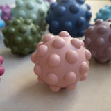 Tiny Tot Blush Sanse Silikone Fidget Ball