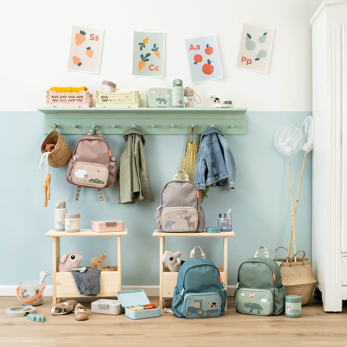 DonebyDeer Green Lunch Box With Opdeler Playground