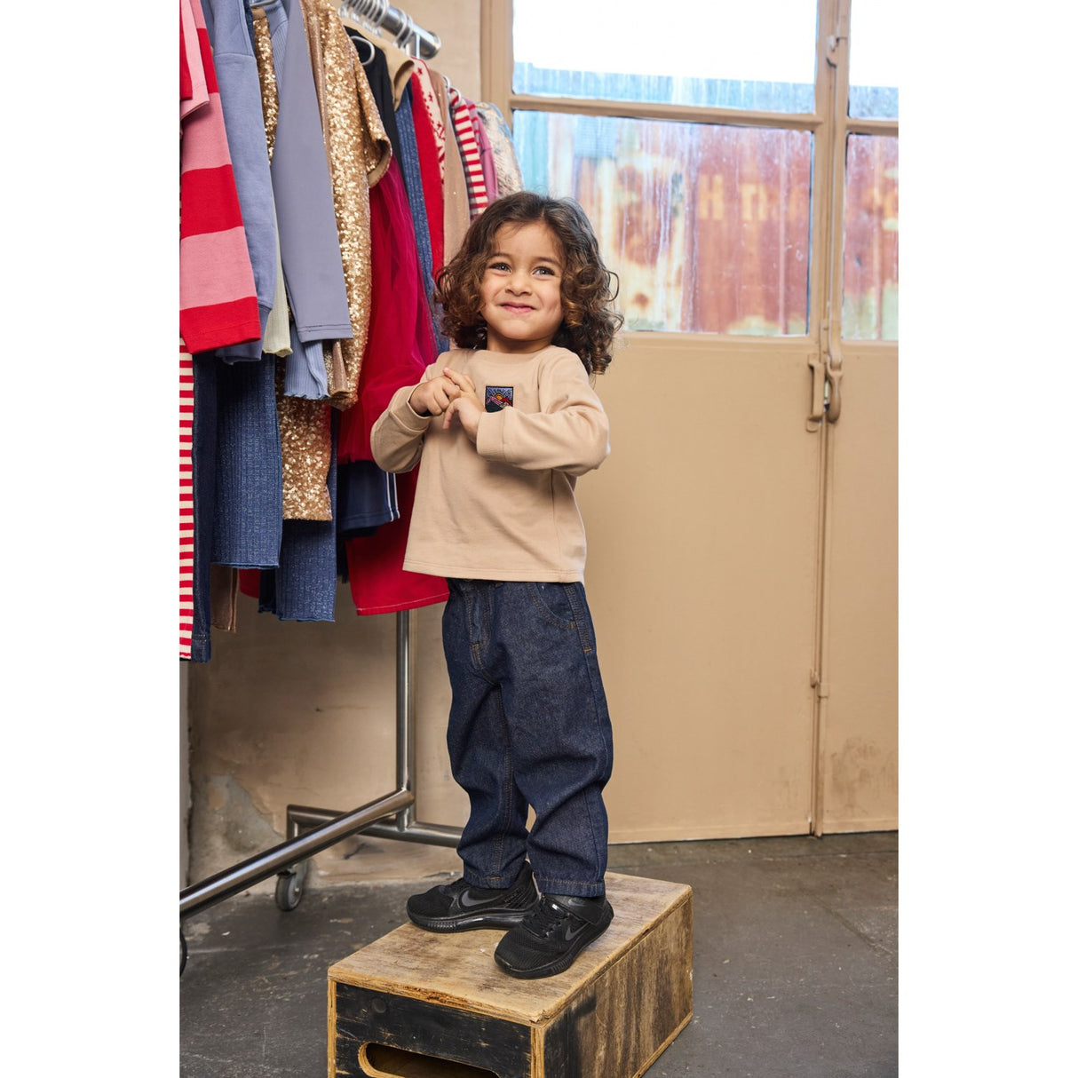 THE NEW Siblings Dark Blue Denim Rafael Jeans