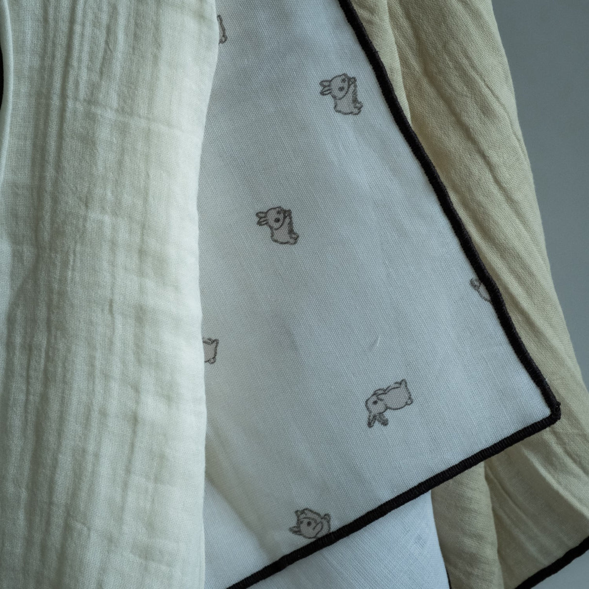 That's Mine X Élhée Bunnies Collab Bora Muslin Cloth