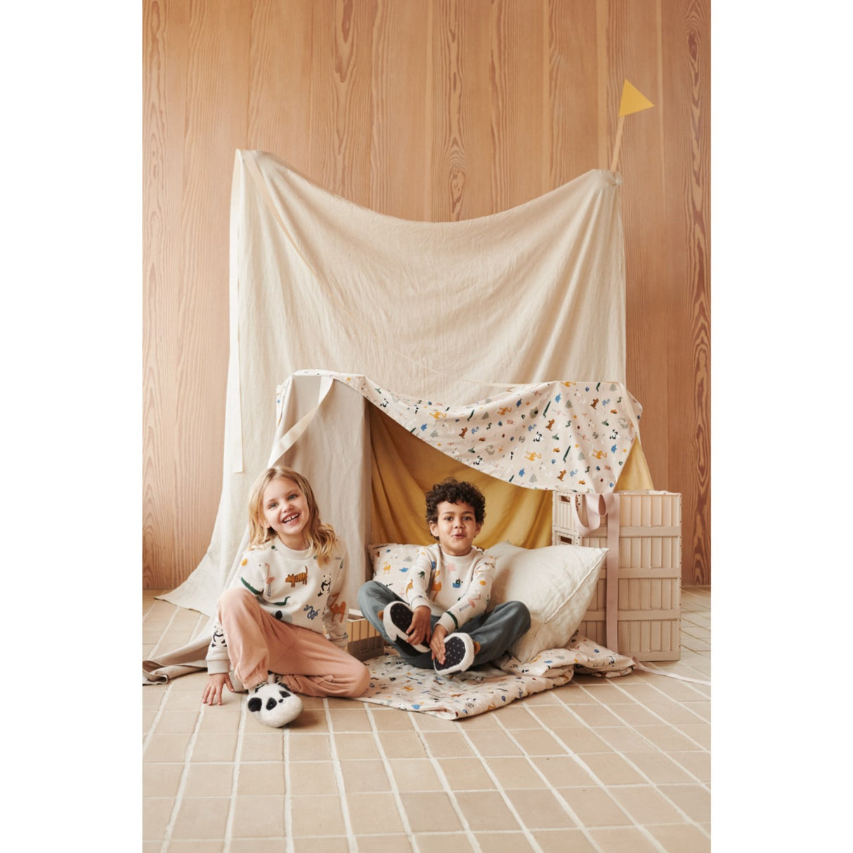 LIEWOOD Around The World / Sandy Thora Printed Sweatshirt