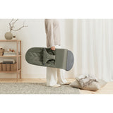 BabyBjörn Dark Green Skråstol Bliss - Vævet, Blomsterbladsquilt