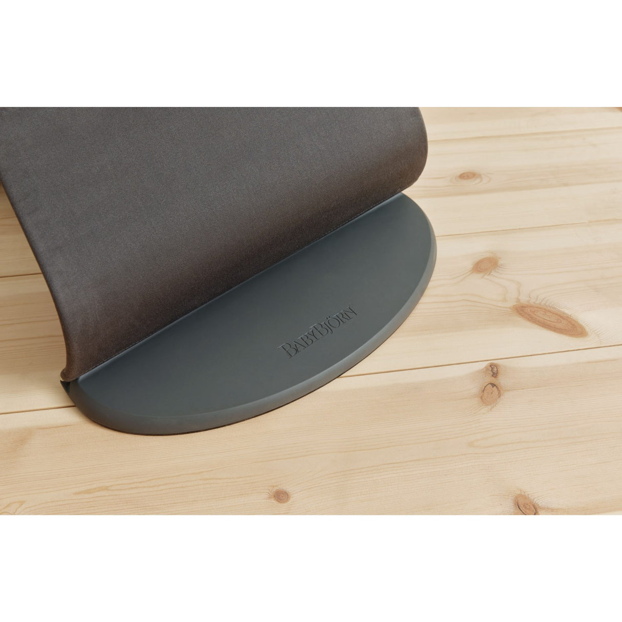 BabyBjörn Anthracite Grey Bouncer Bliss - Woven, Flower Leaf Quilt