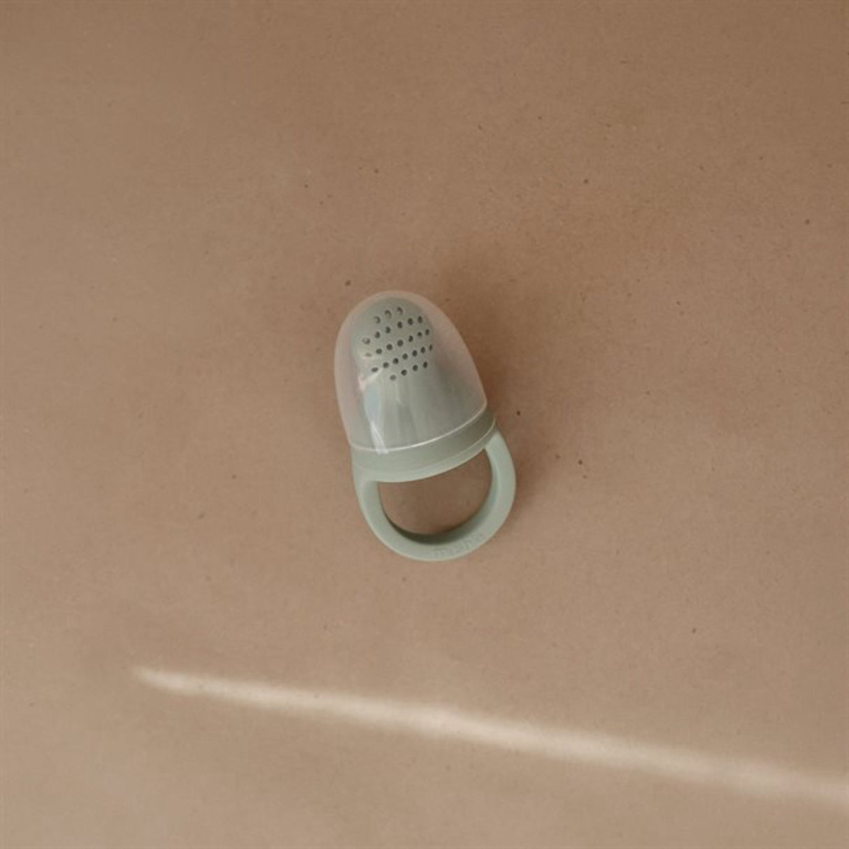 Mushie Cambridge Blue Silicone Fresh Food Feeder 2-Pack