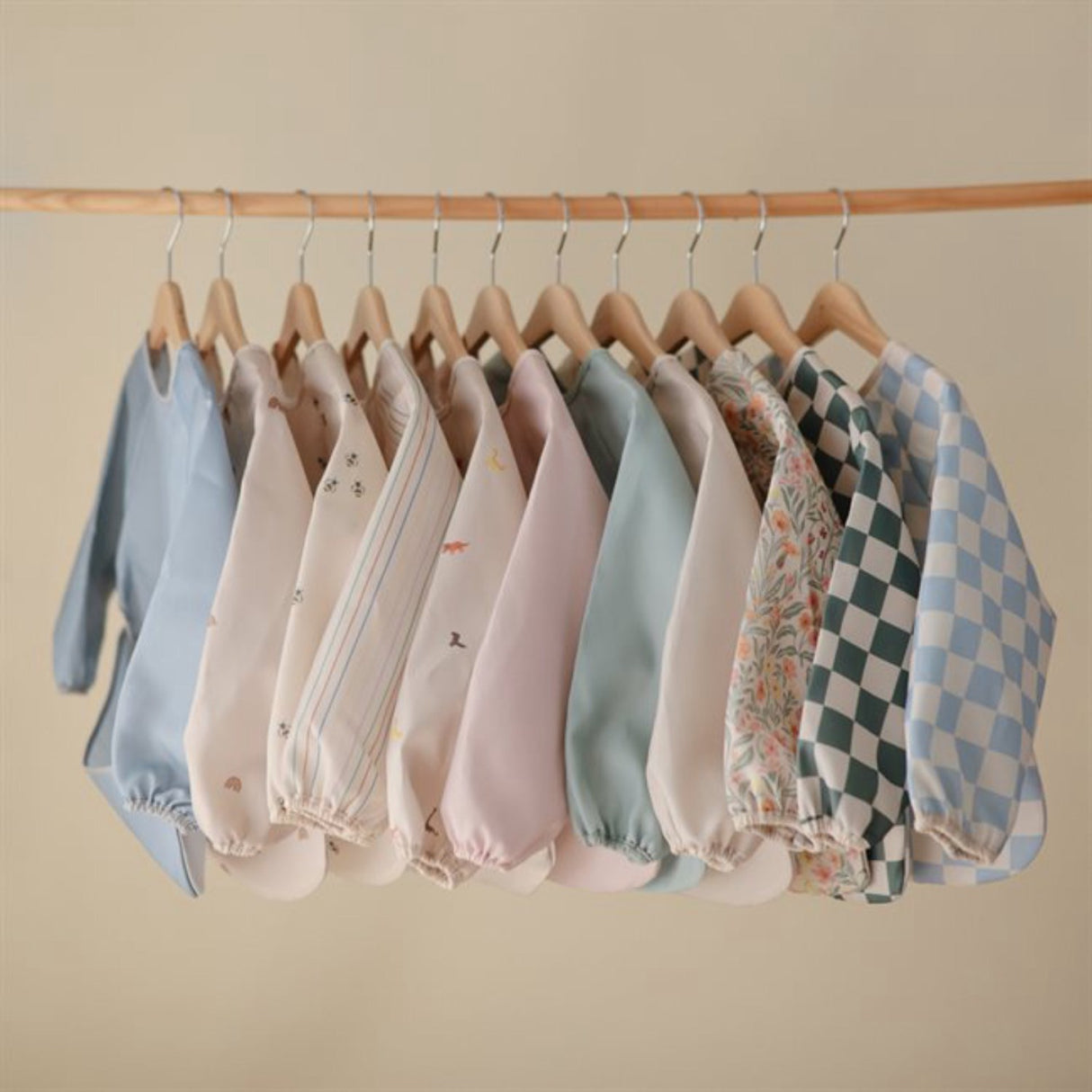 Mushie Bees ​​Long Sleeve Bib