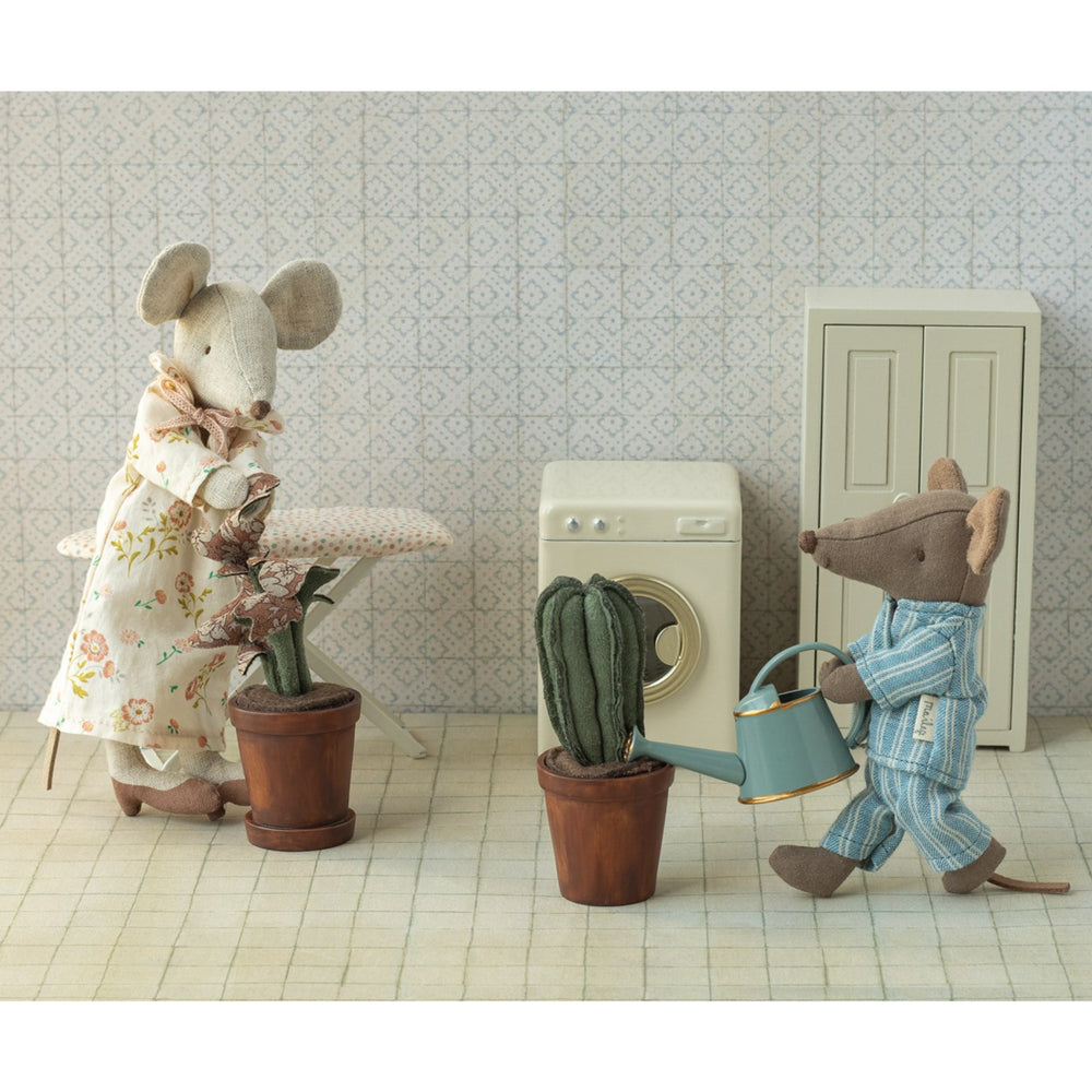 Maileg Watering Can, Mouse - Light Blue