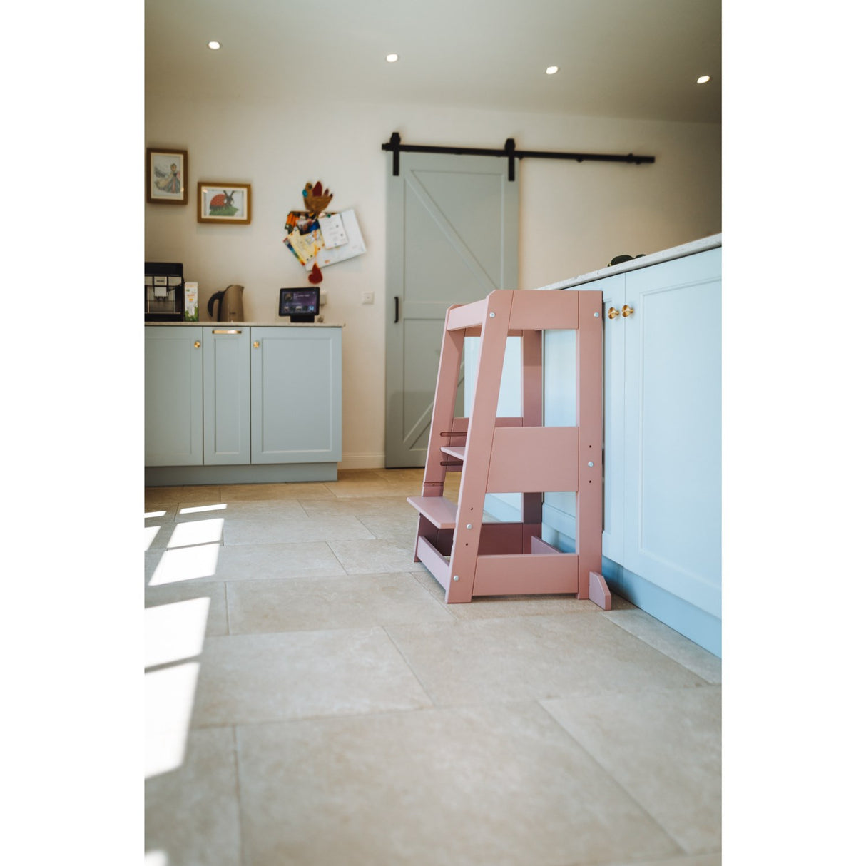 tiSsi® Oriental Rosa Laquer Felix Learning Tower Solid Beech