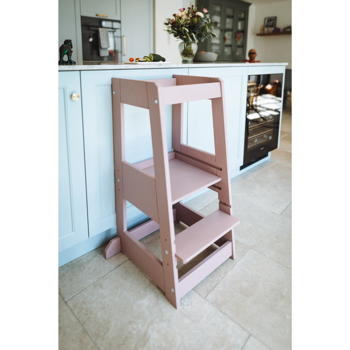 tiSsi® Oriental Rosa Laquer Felix Learning Tower Solid Beech