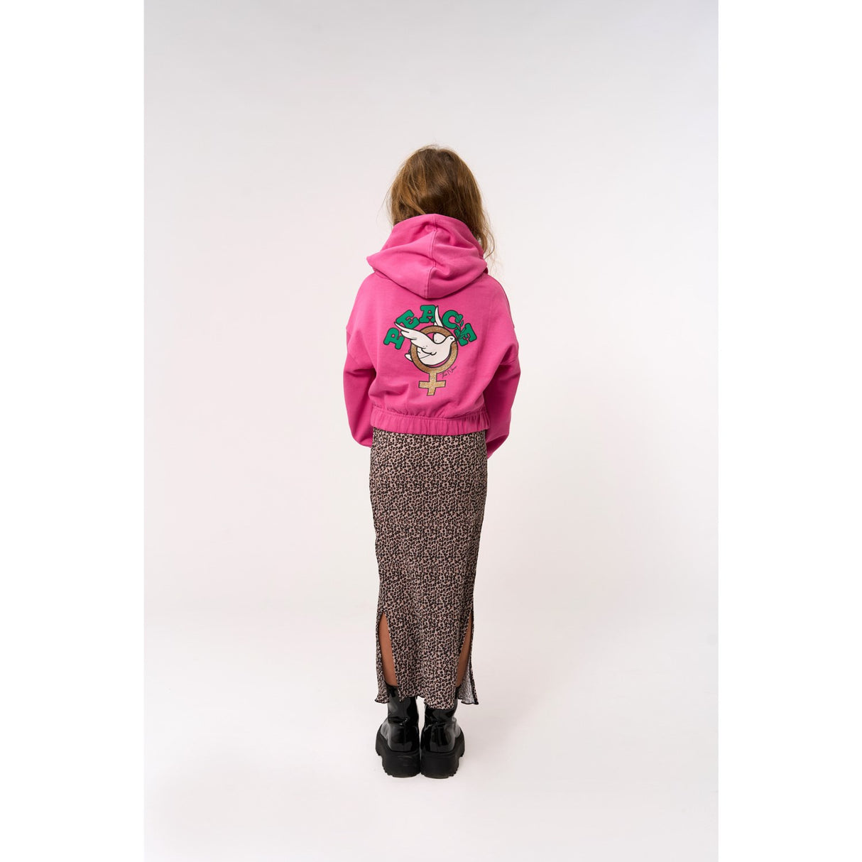 The New Feather Gray AOP TNPet Long Pleat Skirt