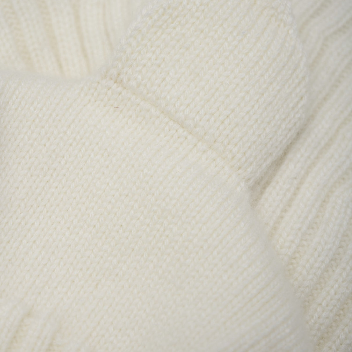 Huttelihut Off-White Balaclava Ears Wool Knit