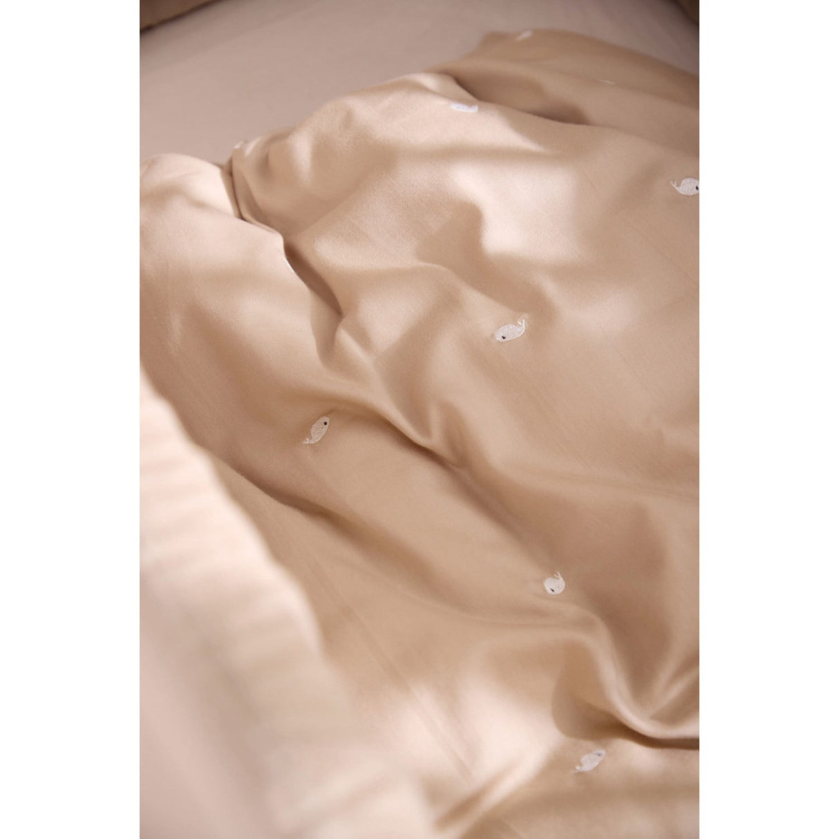 FILIBABBA Warm Grey Bed Linen Gots - Embroidered Christian The Whale