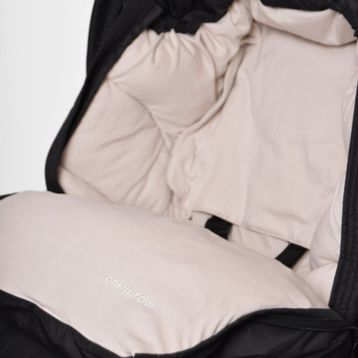 Easygrow Black Fnugg Footmuff