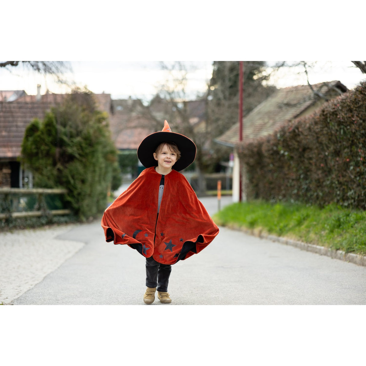 Great Pretenders Autum Embers Wizard Cape With Hat