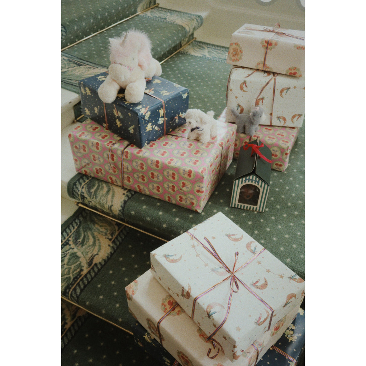 Konges Sløjd Deer Diary Wrapping Paper Fsc