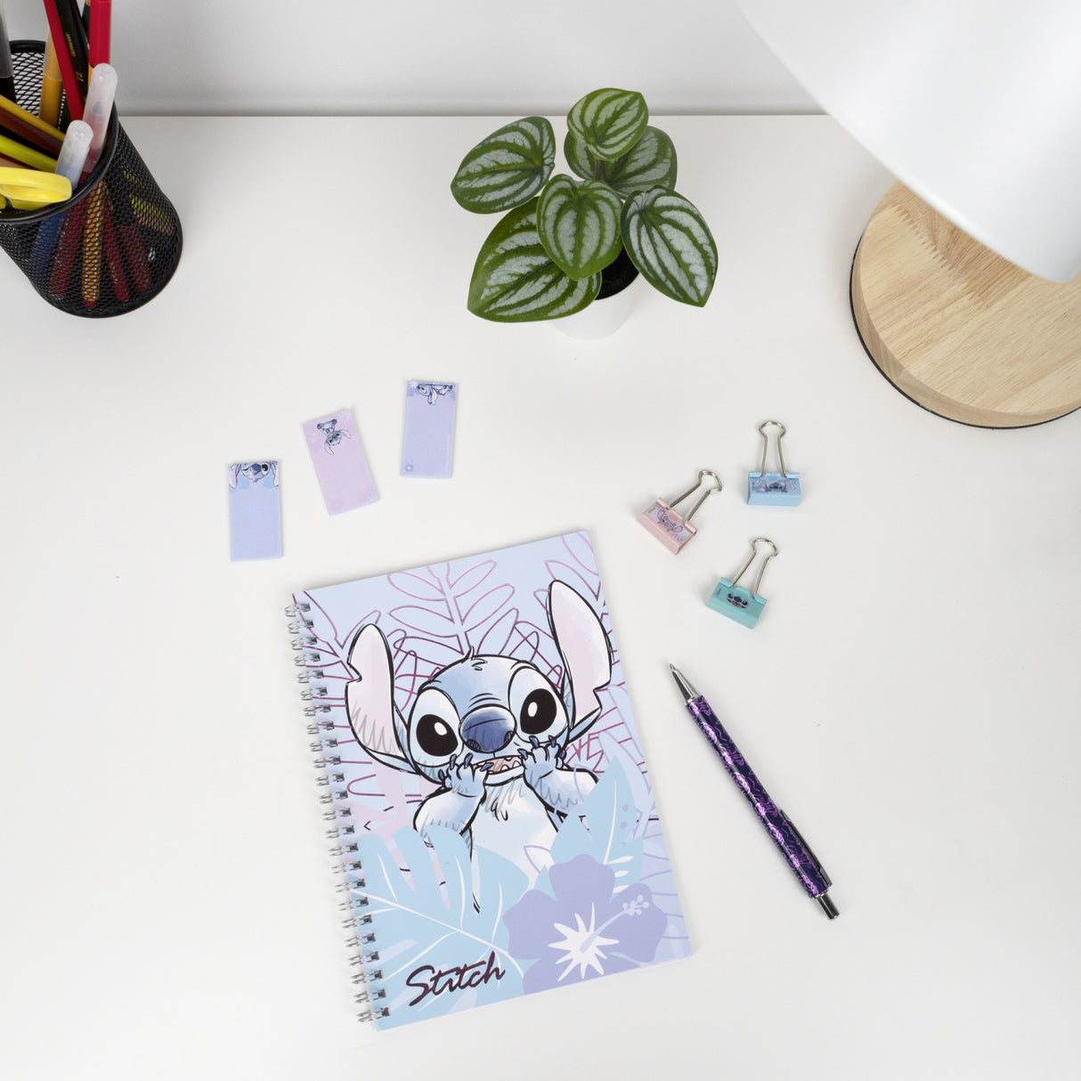 Undercover Lilo & Stitch Writing Set