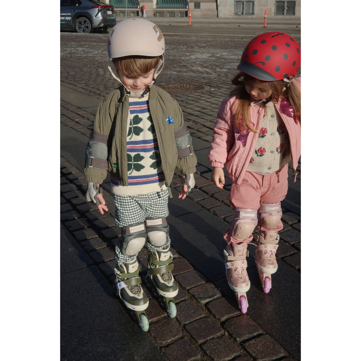 Konges Sløjd Cherry Blush Light Up Roller Skates