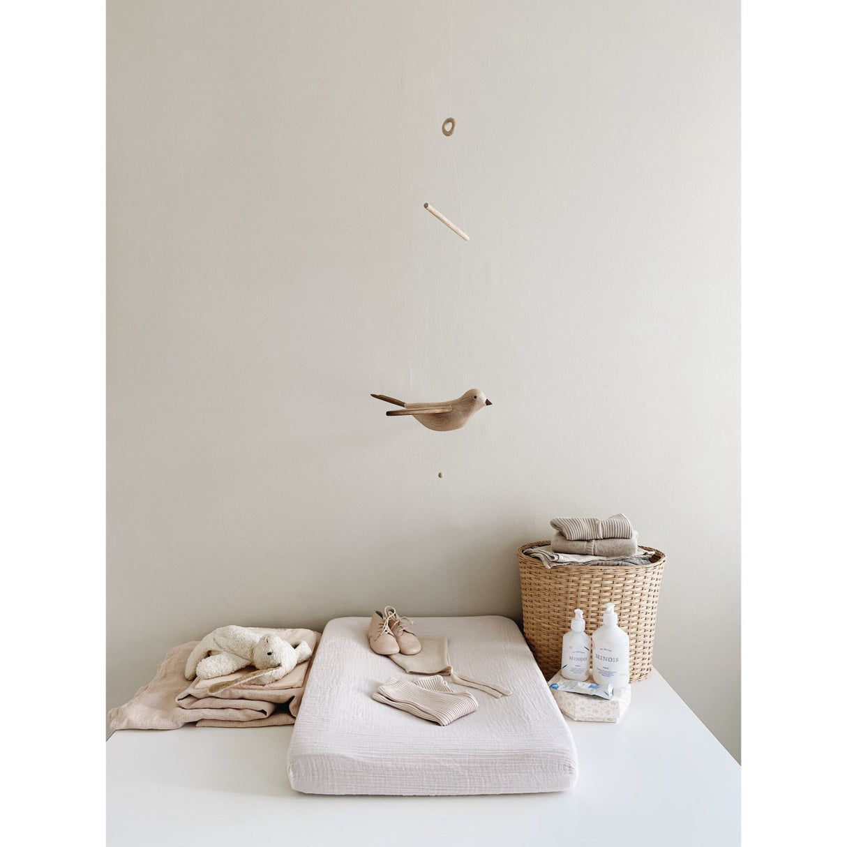 KAS Kopenhagen Smoked Oak Wings Flying Koko