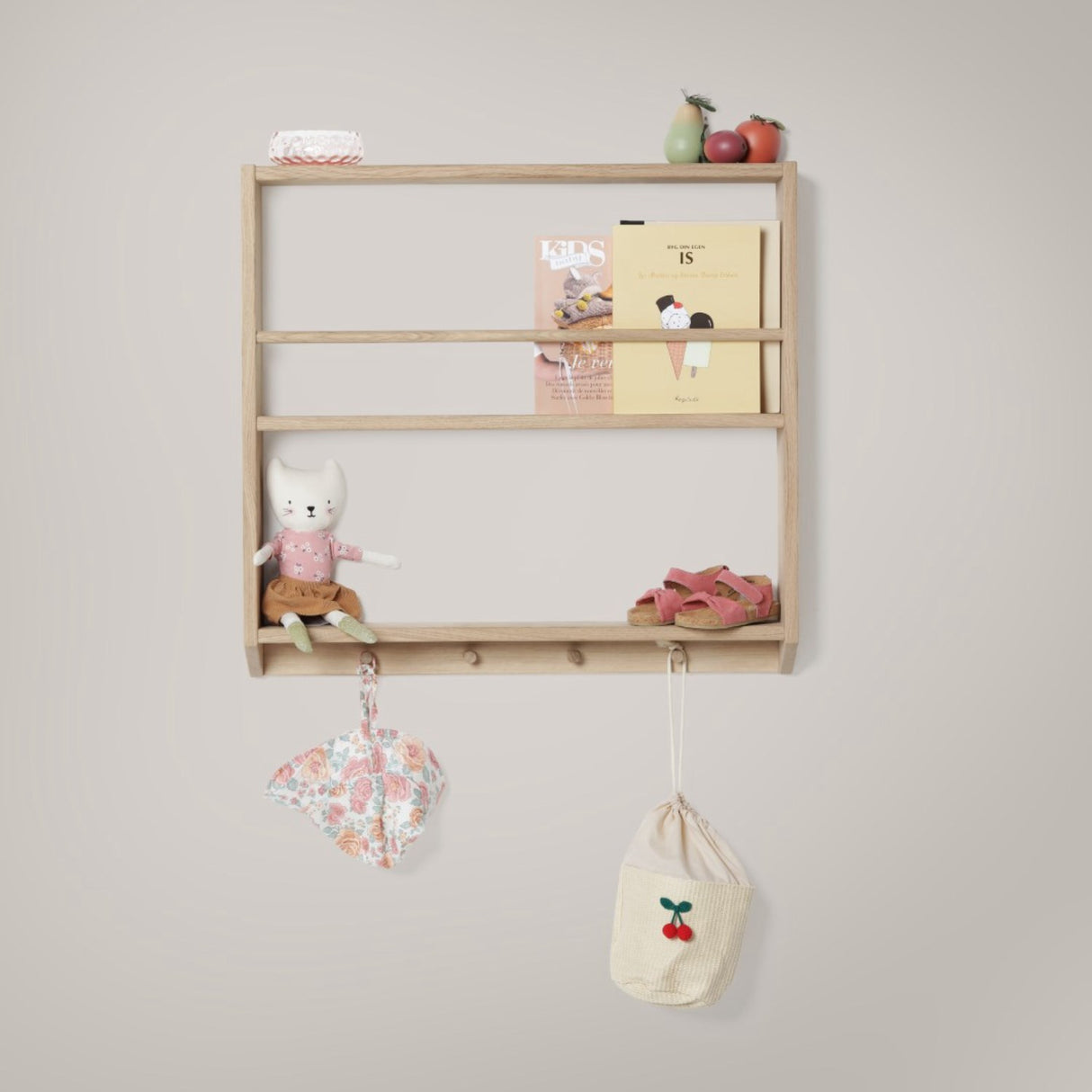 KAS Kopenhagen Natural Oil Eli Shelves With Hooks