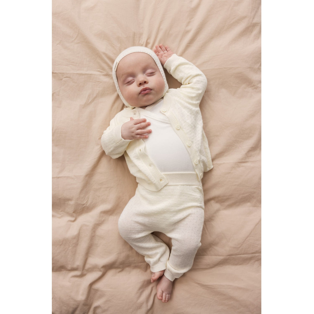 MarMar Newborn Modal Mix Mini Dots Gentle White Aly Hat