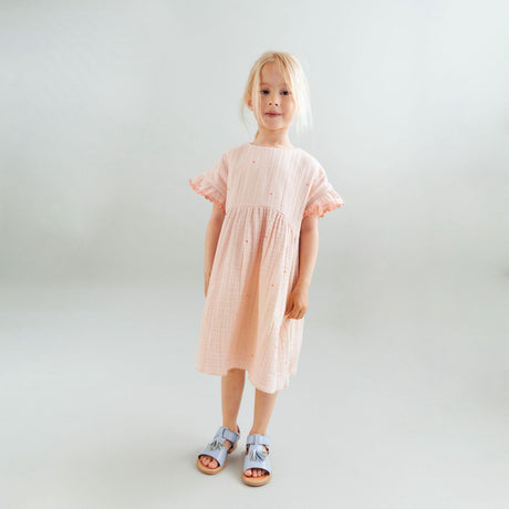 Wheat Powder Hearts Dress Lace Thit