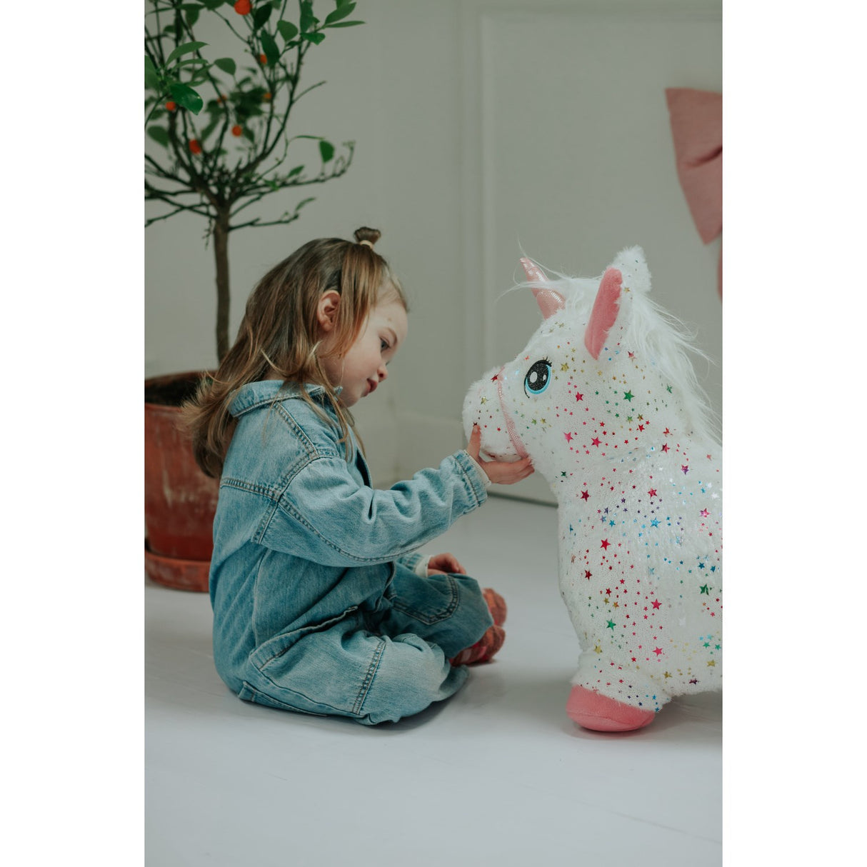 KREA® Hop & Bounce Plush Enhjørning Regnbue