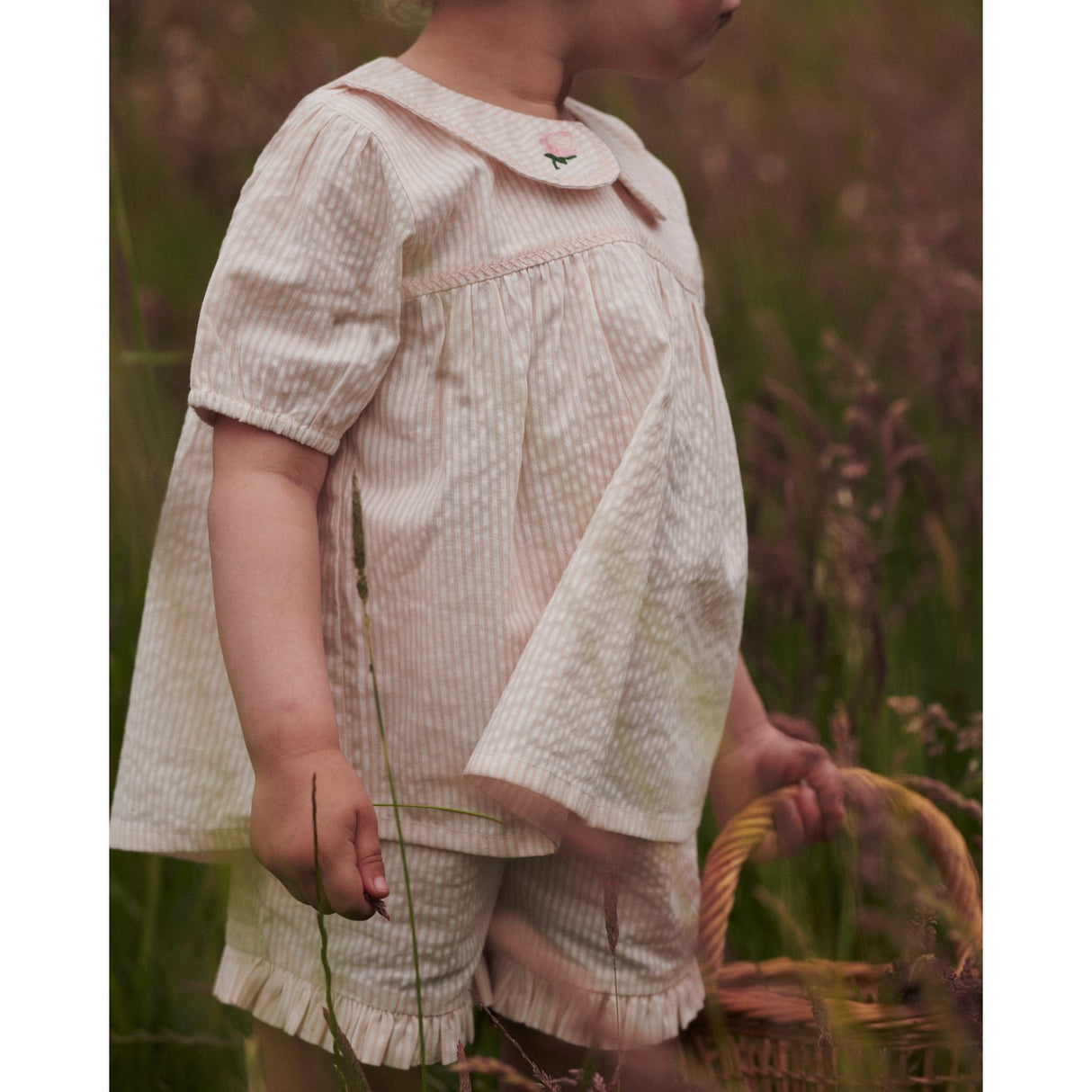 COPENHAGEN COLORS Dusty Rose W Cream Stripe Seersucker Blouse W. Collar