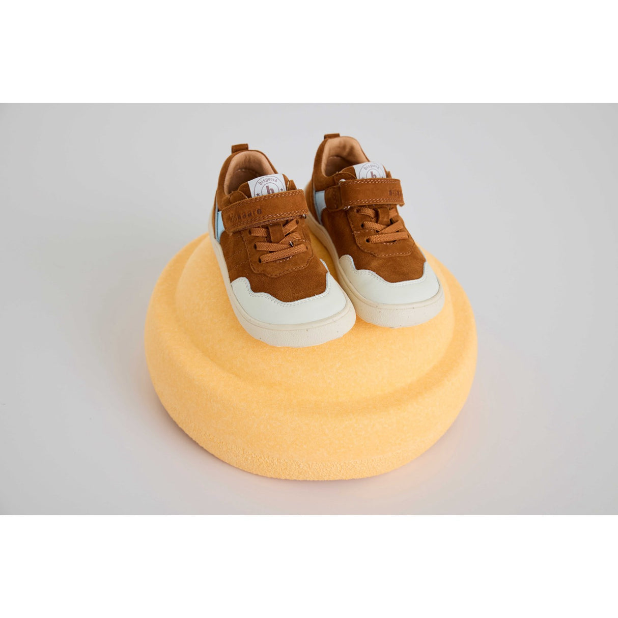 Bisgaard Cacao Barefoot Baloo Velcro Shoe