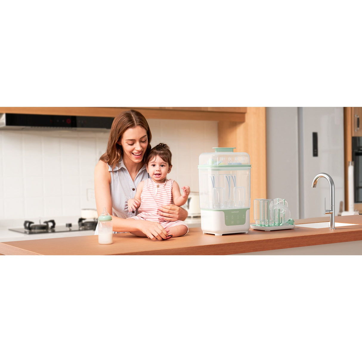 Momcozy BS04 4-in-1 Bottle Sterilizer And Dryer