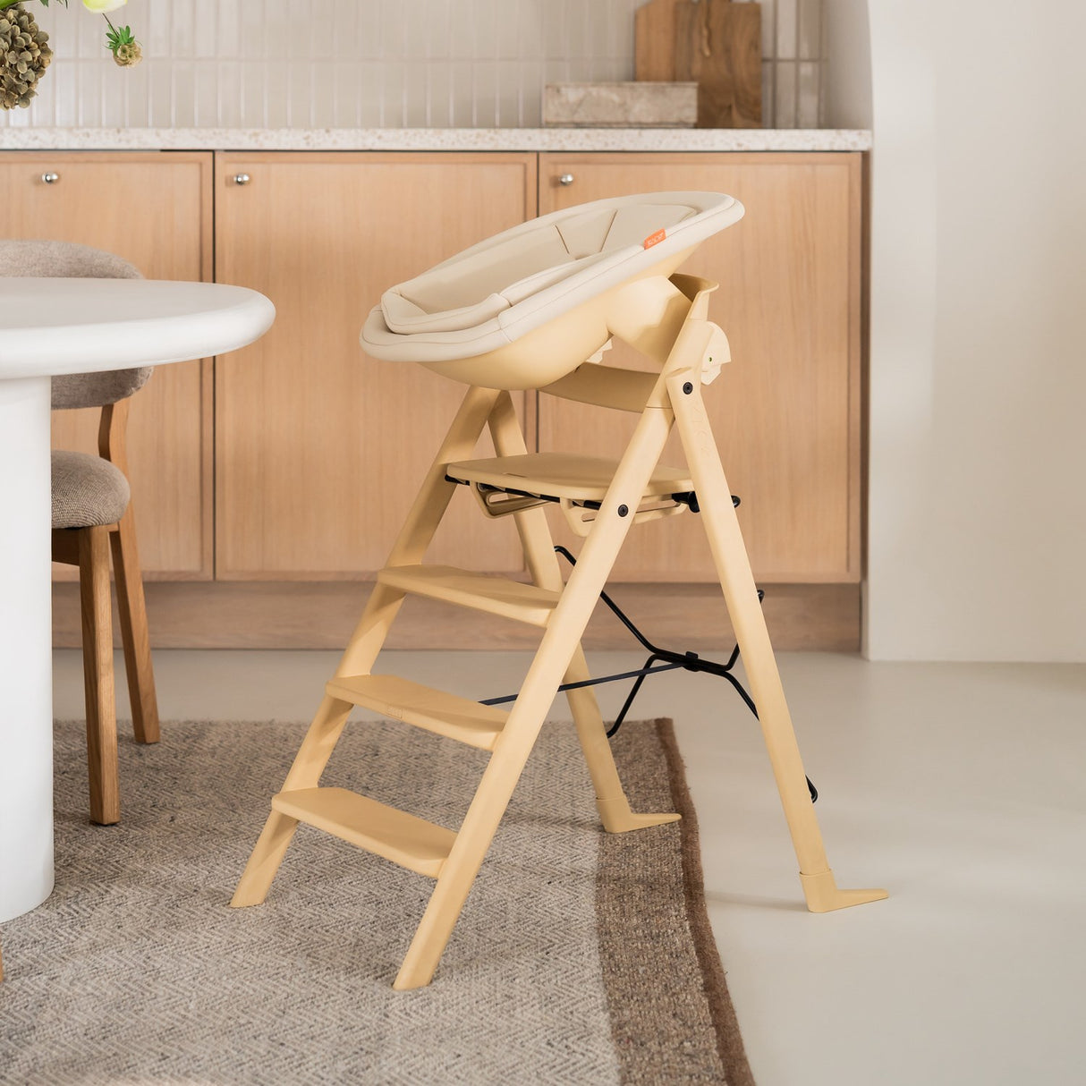 KAOS Desert Sand KLAPP® Newborn Seat