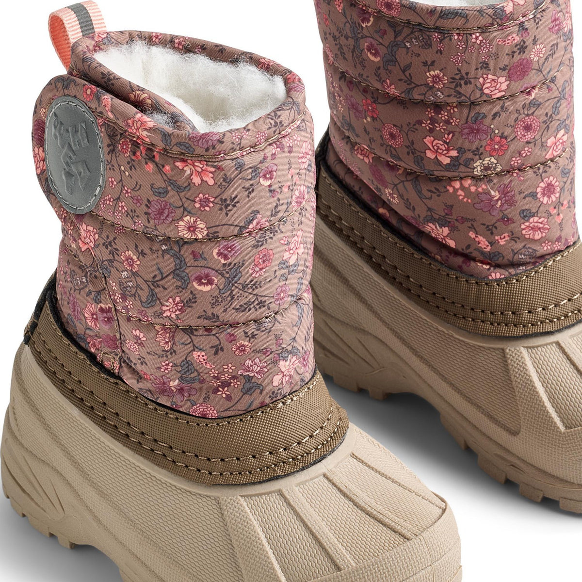 Wheat Portabella Flowers Winterboot Winty