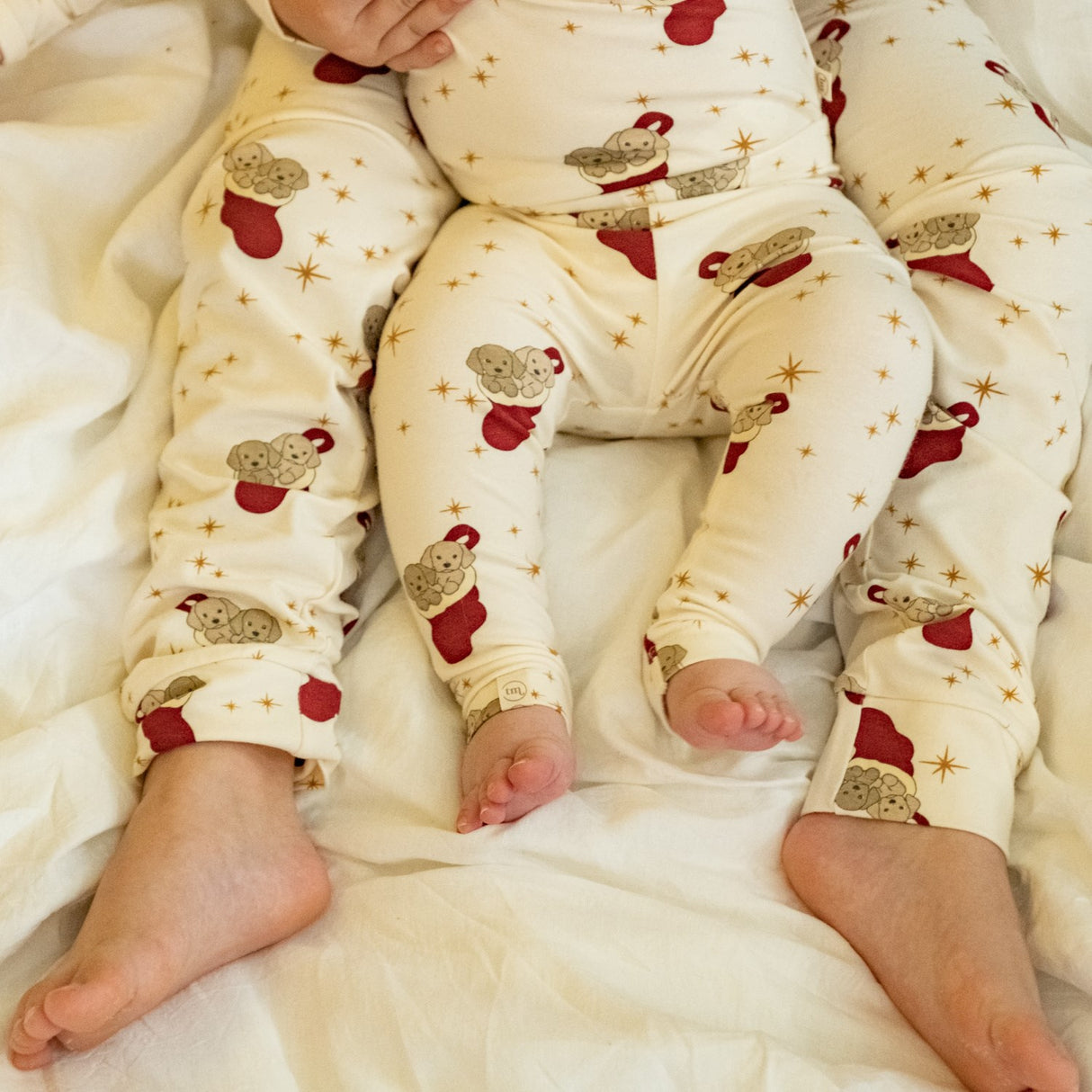 That's Mine Holiday Puppy Elois Leggings