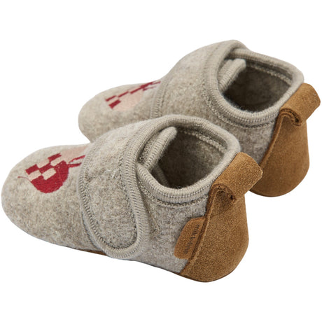 Mikk-Line Christmas Heart Prewalker Wool Embroidery
