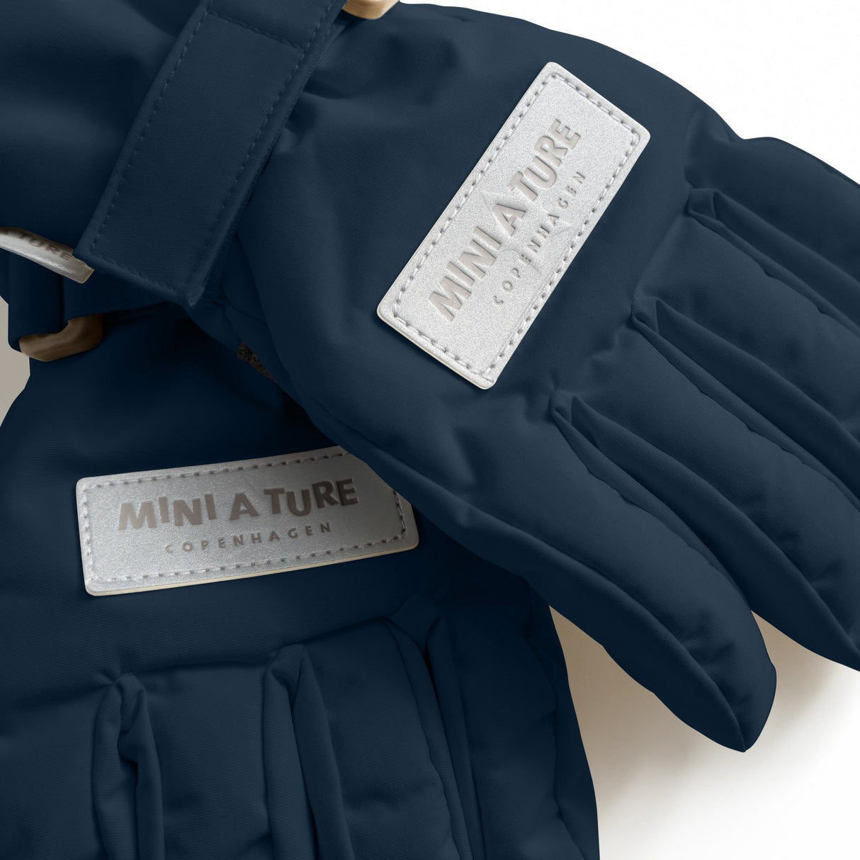 Mini A Ture Outer Space Matcelio Gloves