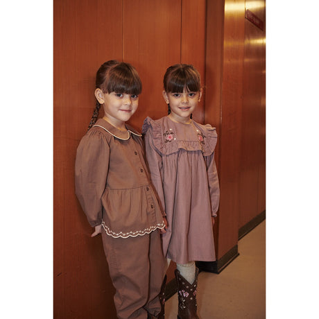 COPENHAGEN COLORS Walnut Twill Blouse W. Embroidery