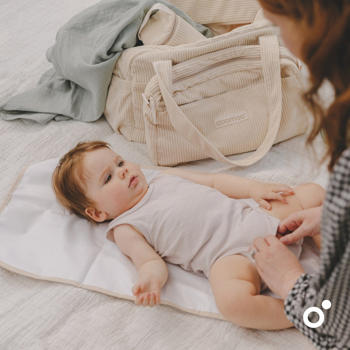 Doomoo Corduroy Sand Diaper Bag With 8 Accessories