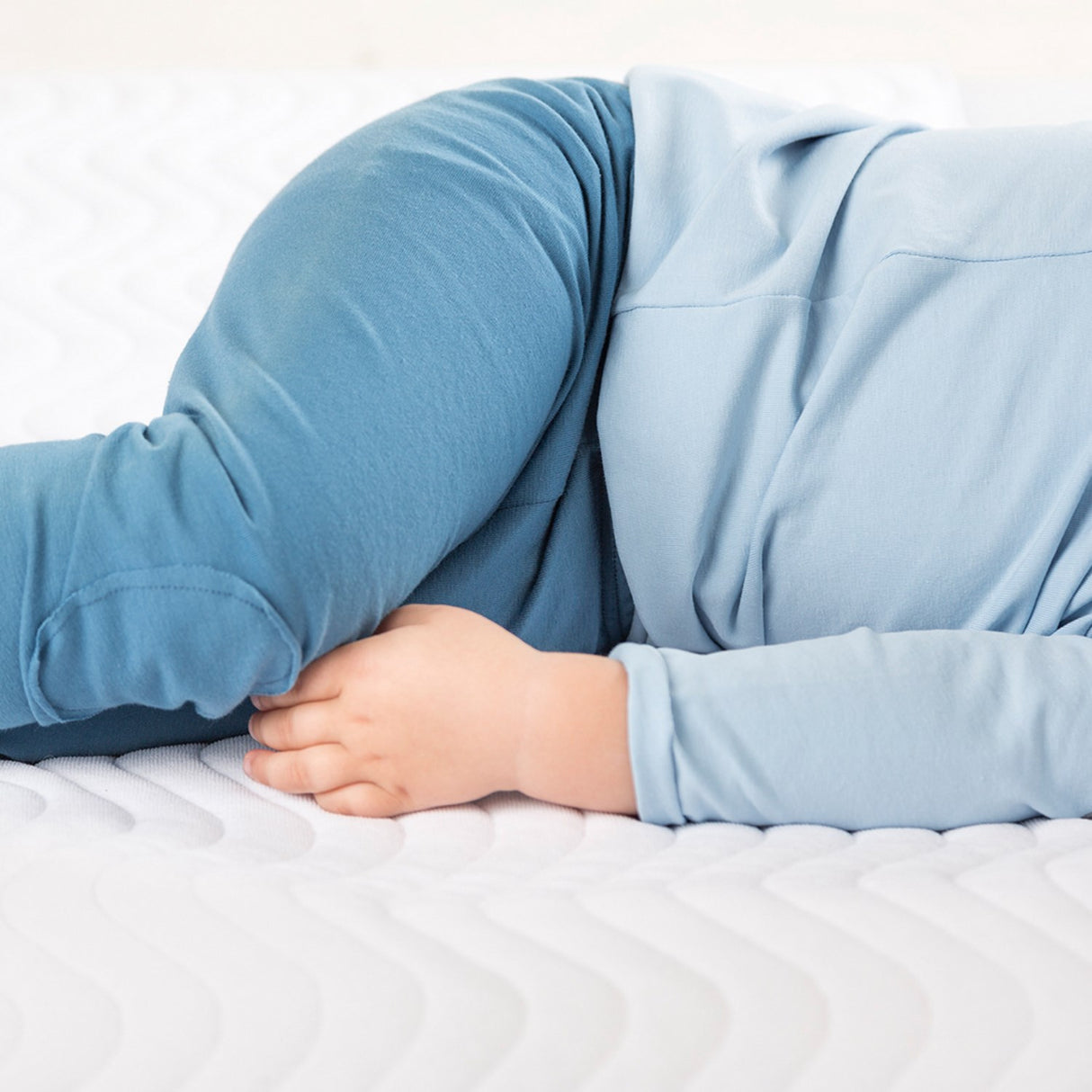 Doomoo White Mattress Protector