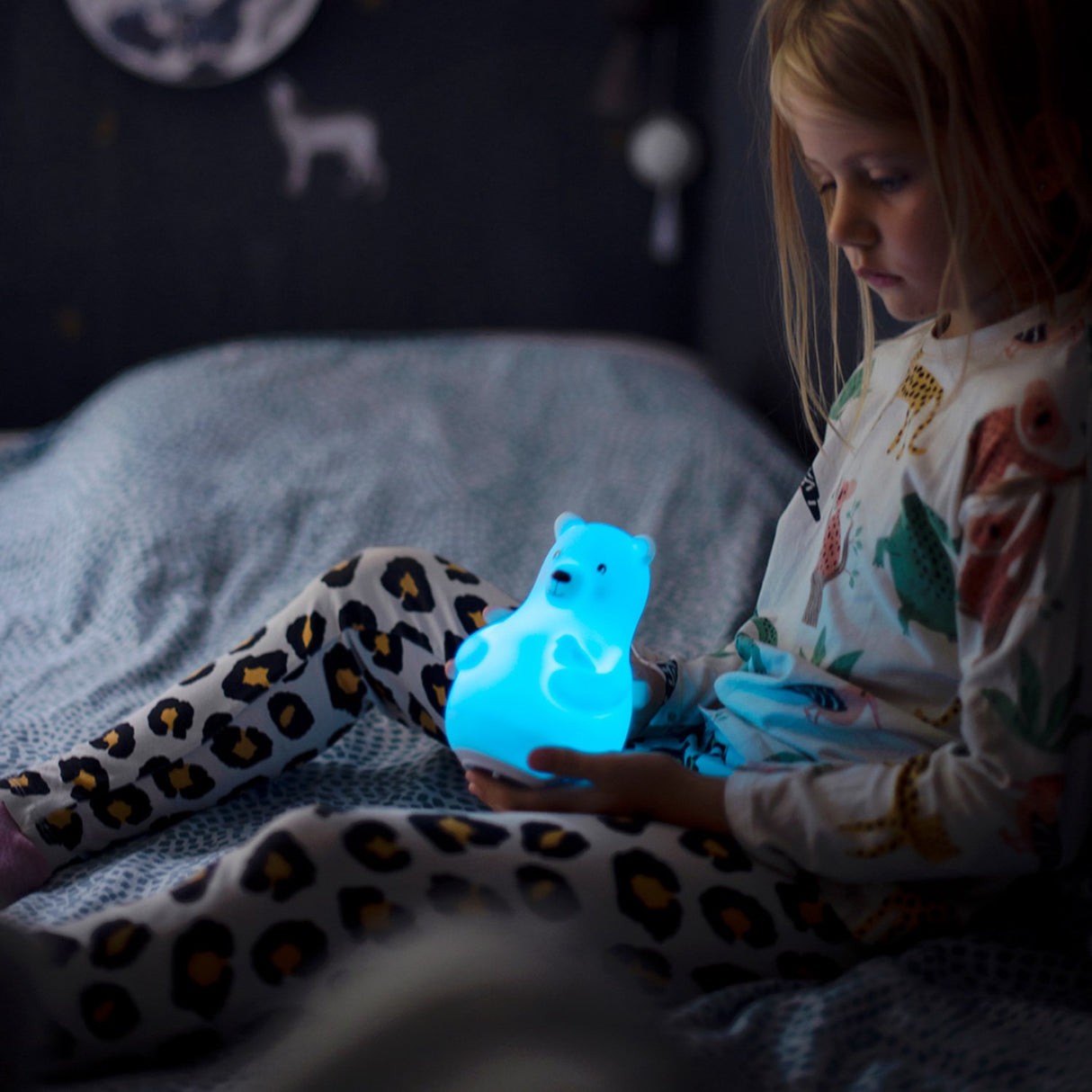 Pabobo White Bear Night Light With Colour Sensor