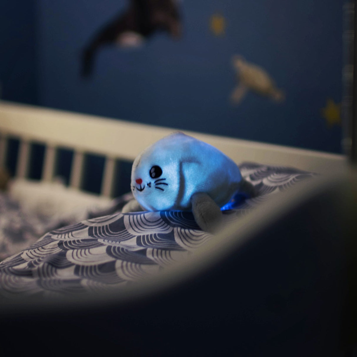 Pabobo Grey Shakies Seal Night Light